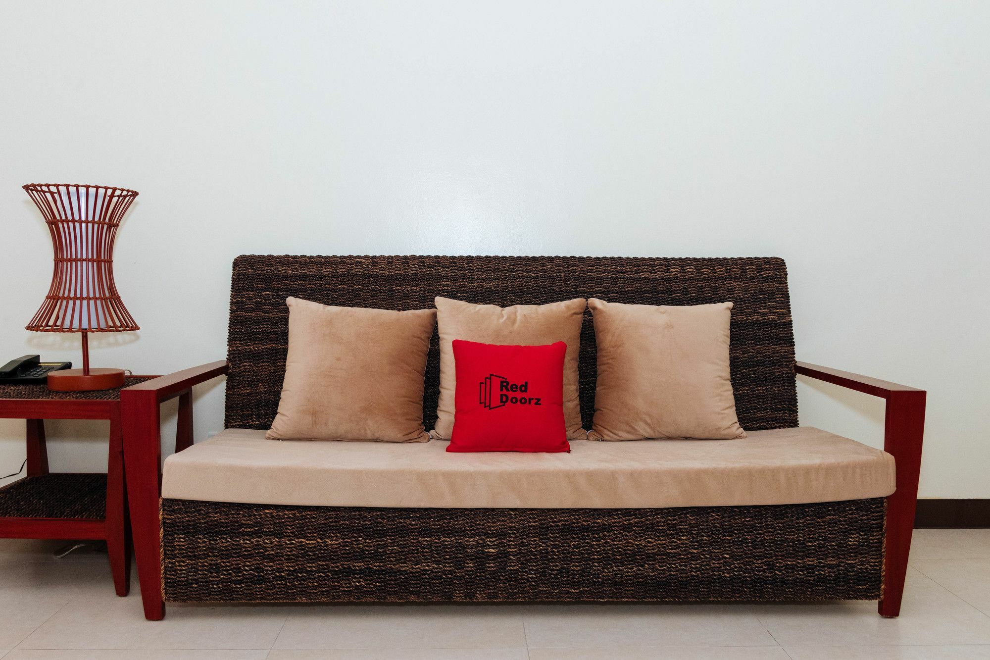 Reddoorz Premium @ Sampaloc Makati Hotel Makati City Exterior foto