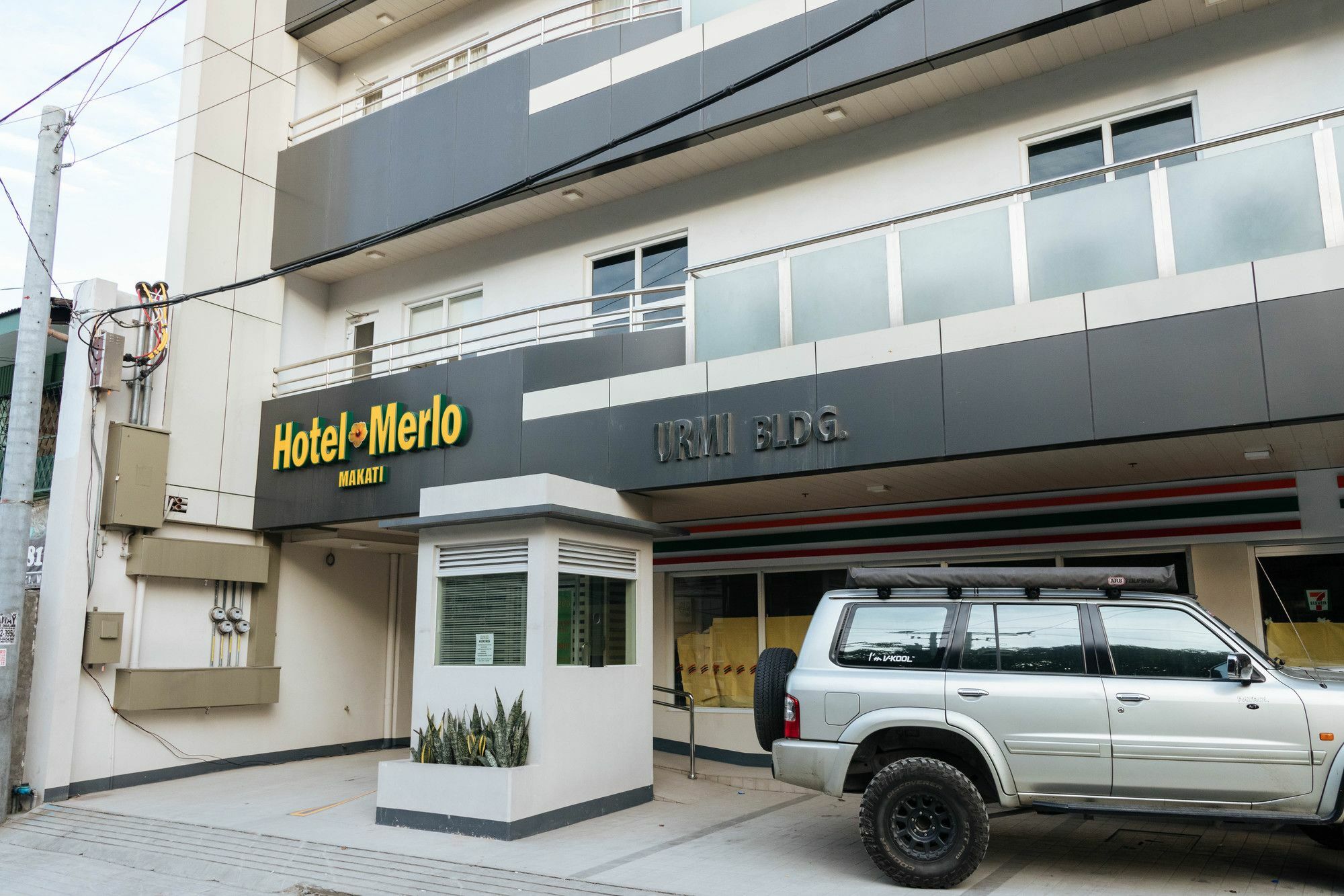 Reddoorz Premium @ Sampaloc Makati Hotel Makati City Exterior foto